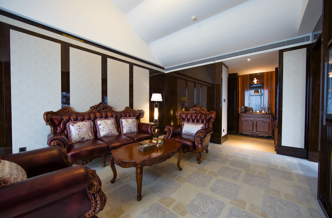 Han & Tang Executive Suite