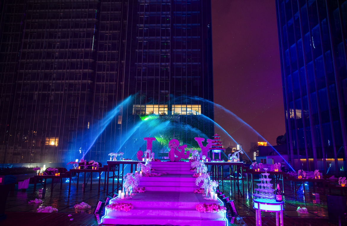 Sky Lawn Wedding Plaza