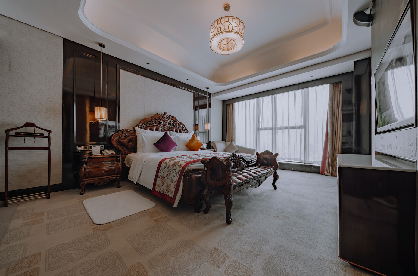 Executive Deluxe Suite